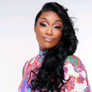 Meet your Posher, Claryce